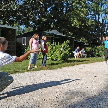 Camping Du Lac Foix Exterior foto
