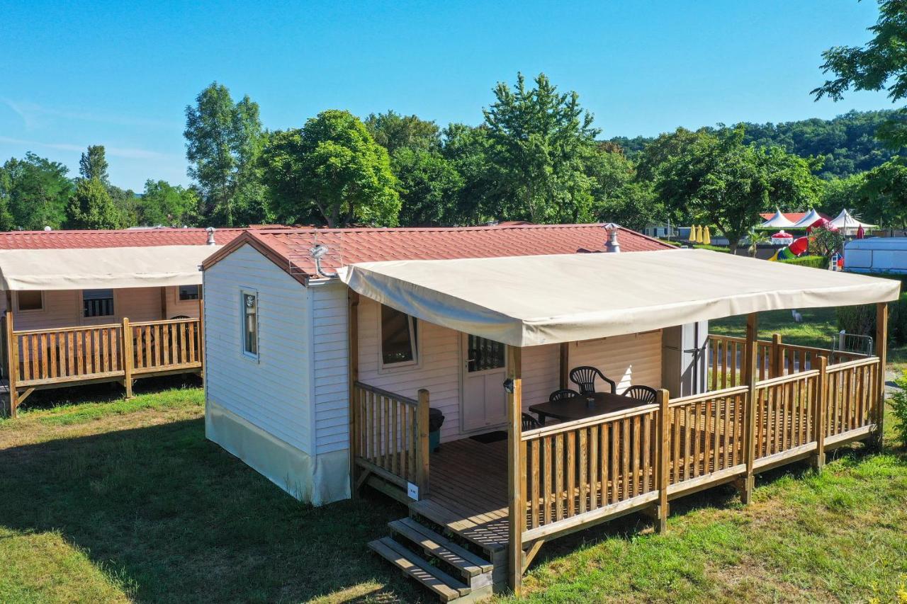 Camping Du Lac Foix Exterior foto