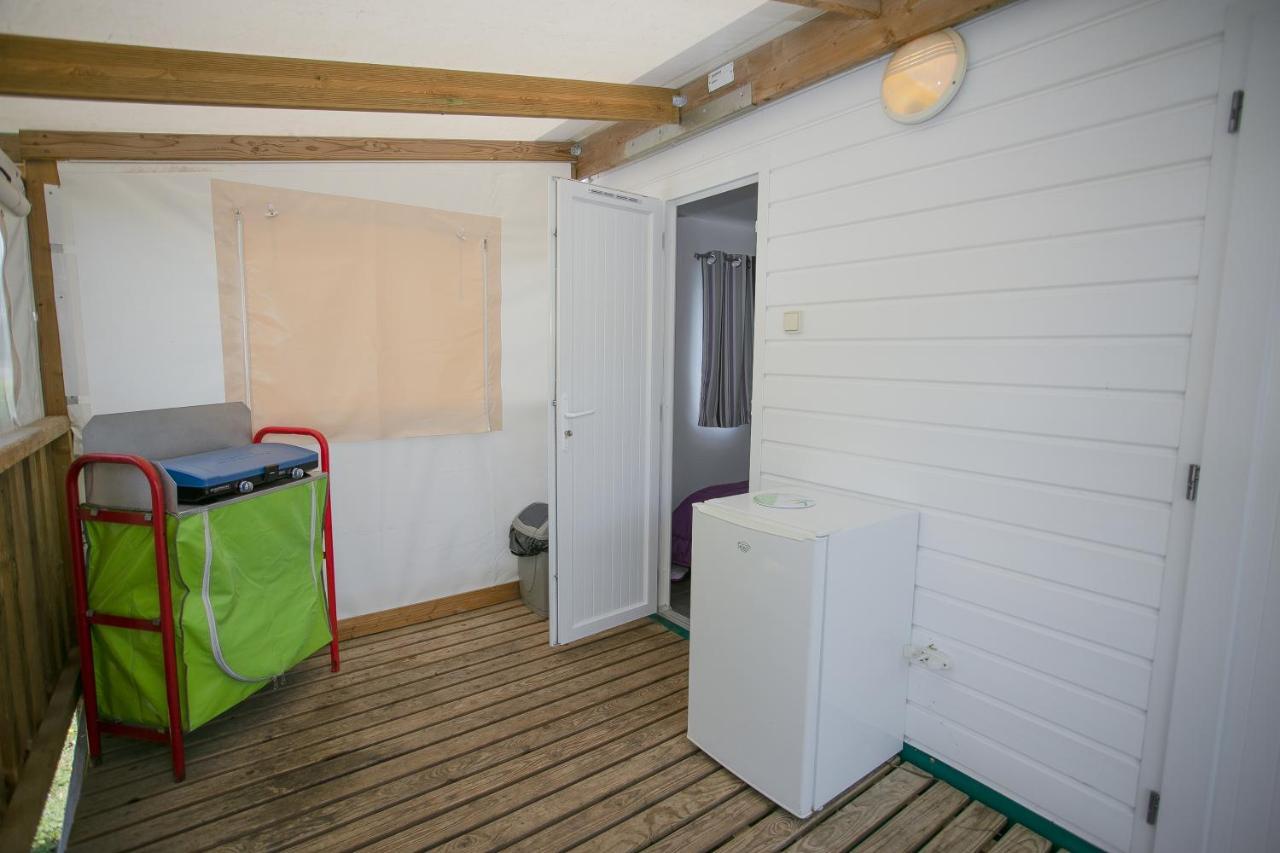 Camping Du Lac Foix Exterior foto