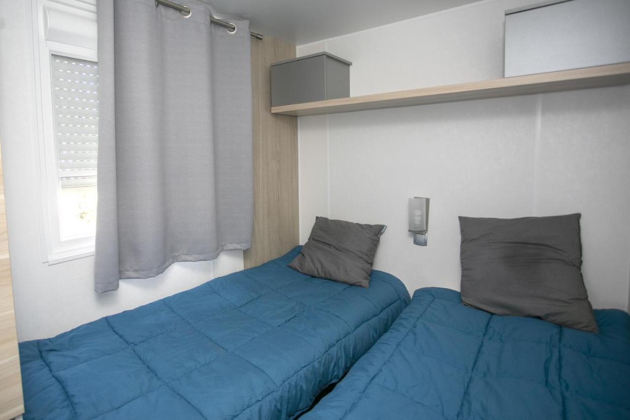 Camping Du Lac Foix Exterior foto