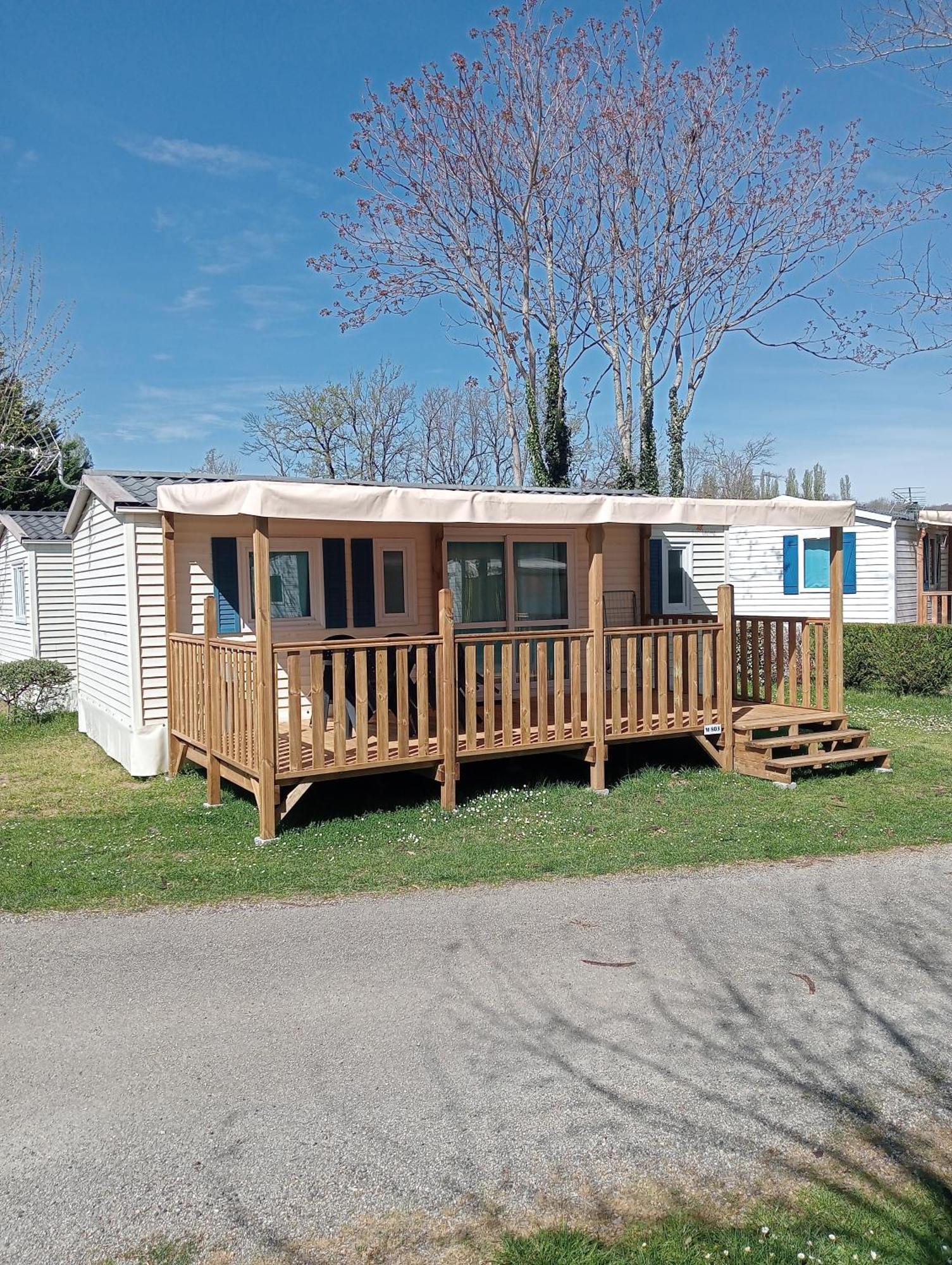 Camping Du Lac Foix Exterior foto